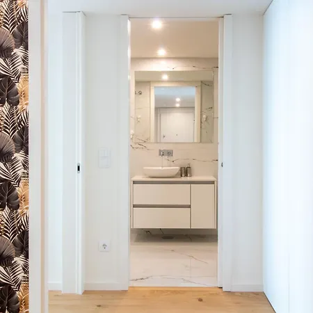 شقة Golden Comfort Casabela 7 Star By Lovelystay