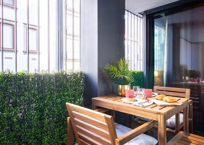 Apartment Golden Comfort Casabela 7 Star By Lovelystay